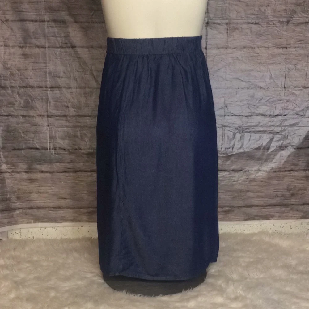Faded Glory Soft Denim Skirt With Faux Buttons